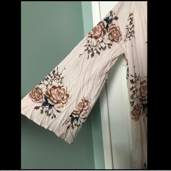 💕💕CUTE DRESS💕💕 - Picture 3 of 7